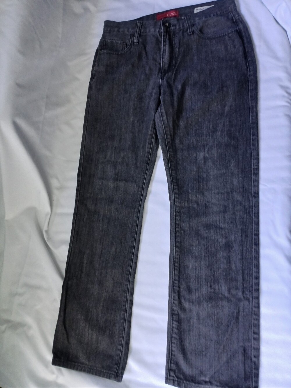 Guess men’s Charcoal Skinny Jeans